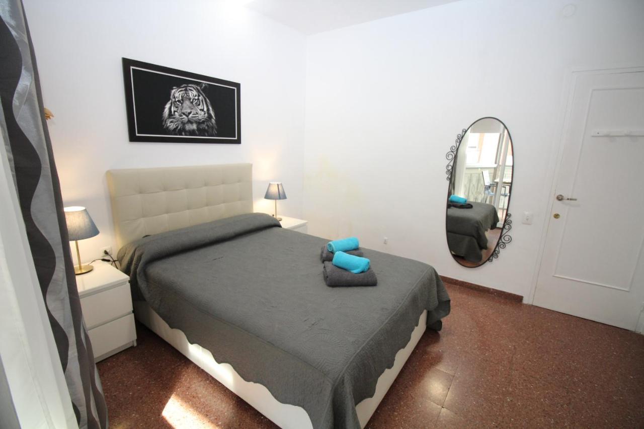 Rooms Viladomat Barcelona Exteriér fotografie